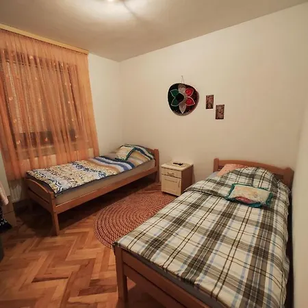 Apartman Domm Apartment