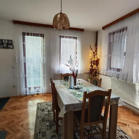 Apartman Domm * Kobiljaca